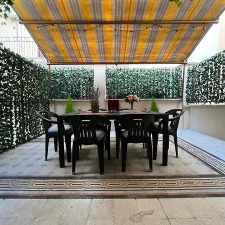 Mirhome Apartment *